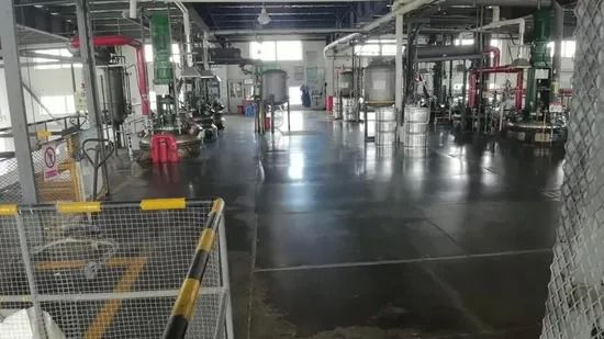 PUR Heißschmelzklebstoff EG-801 für die Umwicklung von Holz- und Aluminiumprofilen